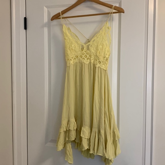 NWT Free People Adela Dress in Daffodil Size small - Picture 3 of 6